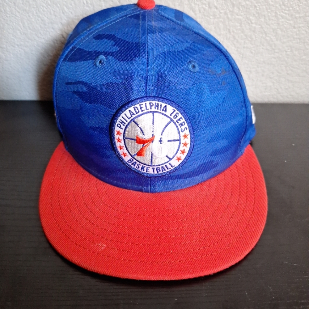 New Era Philadelphia 76ers 9Fifty NBA 2 Tone Red Blue Snapback Hat, Blue Camo